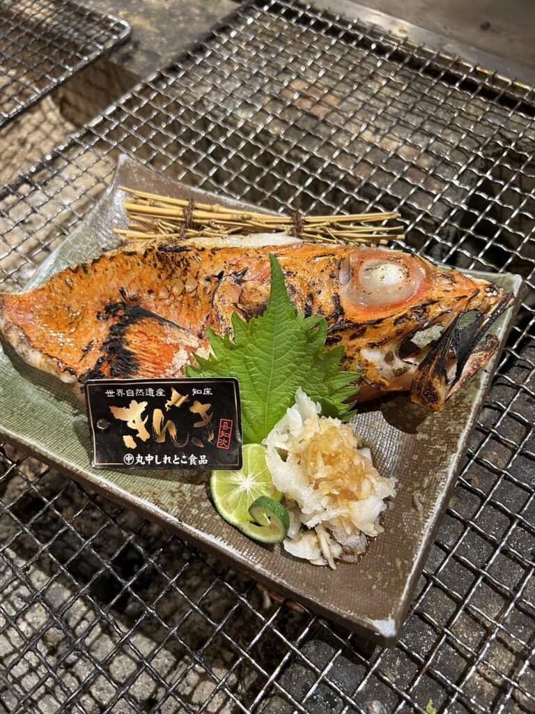 Premium whole charcoal-grilled kingfish