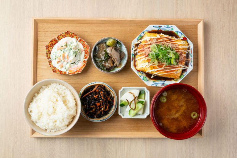 Born in Osaka! Tonpei Set Meal